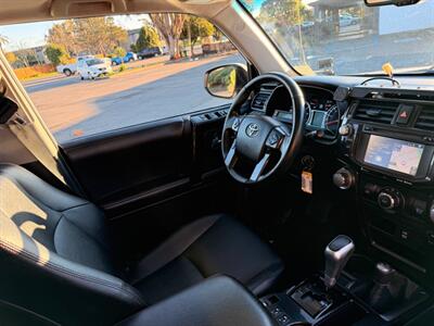 2017 Toyota 4Runner TRD Off-Road Premium   - Photo 17 - Santa Clara, CA 95051