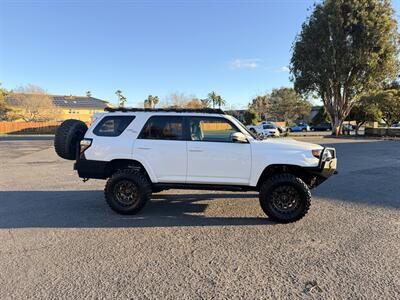 2017 Toyota 4Runner TRD Off-Road Premium   - Photo 6 - Santa Clara, CA 95051