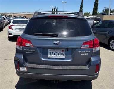 2013 Subaru Outback 2.5i Premium   - Photo 5 - Santa Clara, CA 95051