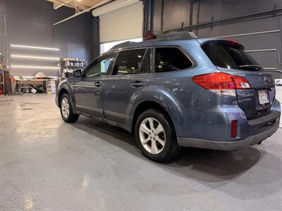 2013 Subaru Outback 2.5i Premium - Photo 5 - Santa Clara, CA 95051