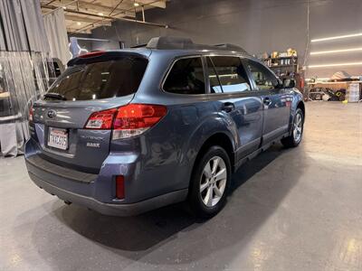 2013 Subaru Outback 2.5i Premium - Photo 6 - Santa Clara, CA 95051