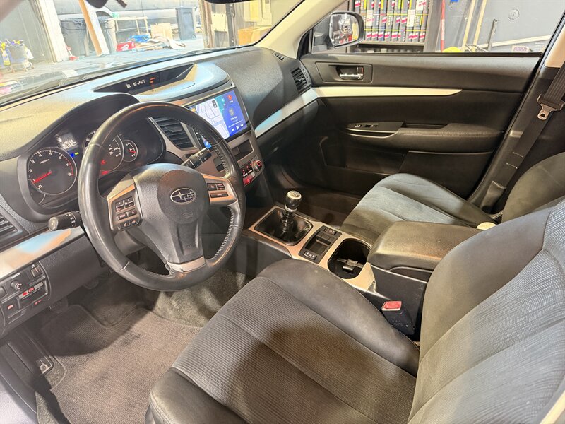 2013 Subaru Outback Premium - Photo 9