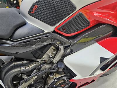2024 Ducati Panigale V4 R   - Photo 11 - San Diego, CA 92121