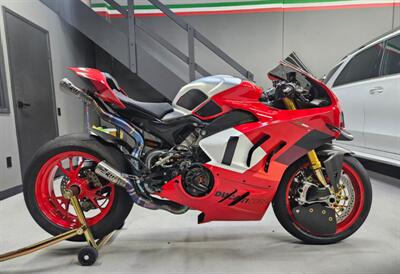 2024 Ducati Panigale V4 R   - Photo 3 - San Diego, CA 92121