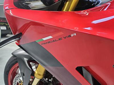 2024 Ducati Panigale V4 R   - Photo 9 - San Diego, CA 92121