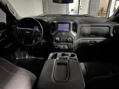 2023 Chevrolet Silverado 2500HD Custom   - Photo 14 - San Diego, CA 92121