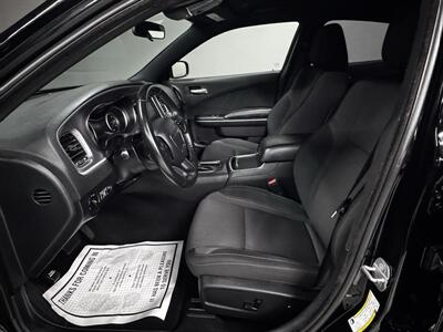 2019 Dodge Charger SXT   - Photo 10 - San Diego, CA 92121