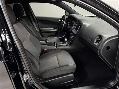 2019 Dodge Charger SXT   - Photo 13 - San Diego, CA 92121