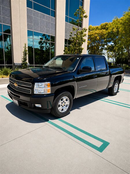 Black 2013 Chevrolet Silverado 1500 LTZ Crew Cab RWD Pickup Truck 4X2 Automatic