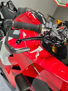 2024 Ducati Panigale V4 R   - Photo 9 - San Diego, CA 92121