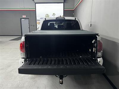 2018 Toyota Tacoma Limited   - Photo 14 - San Diego, CA 92121