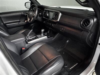 2018 Toyota Tacoma Limited   - Photo 20 - San Diego, CA 92121