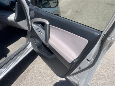 2008 Toyota RAV4   - Photo 10 - Albuquerque, NM 87123-3801