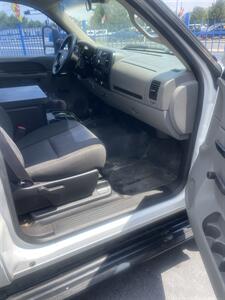 2013 Chevrolet Silverado 3500HD CC Work Truck - Photo 11 - Albuquerque, NM 87123-3801