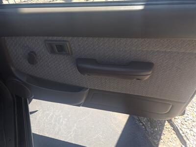 1997 Toyota Tacoma V6   - Photo 13 - Albuquerque, NM 87123-3801