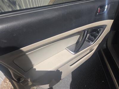 2008 Subaru Outback 2.5i - Photo 8 - Albuquerque, NM 87123-3801