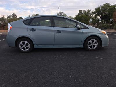 2013 Toyota Prius Three - Photo 2 - Albuquerque, NM 87123-3801
