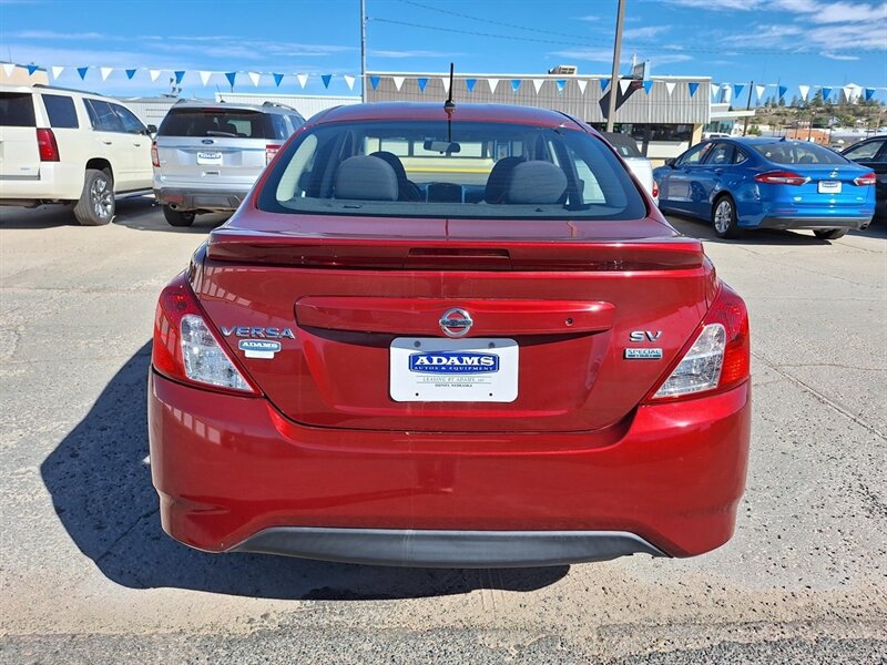 2018 Nissan Versa S - Photo 5 - Sidney, NE 69162