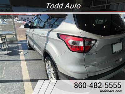 2017 Ford Escape SE   - Photo 6 - Torrington, CT 06790
