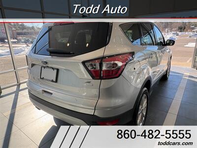 2017 Ford Escape SE   - Photo 4 - Torrington, CT 06790