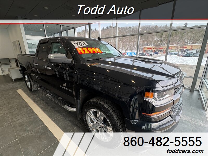 2017 Chevrolet Silverado 1500 Custom  