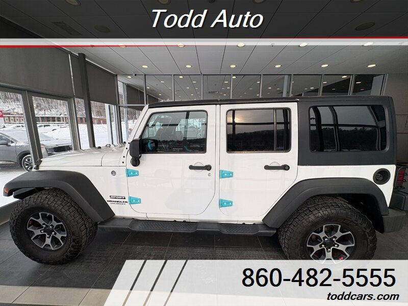 2014 Jeep Wrangler Unlimited Sport - Photo 7 - Torrington, CT 06790