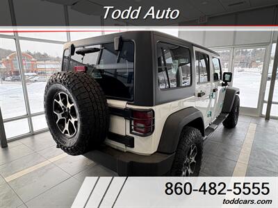 2014 Jeep Wrangler Unlimited Sport - Photo 5 - Torrington, CT 06790