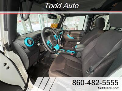 2014 Jeep Wrangler Unlimited Sport - Photo 8 - Torrington, CT 06790