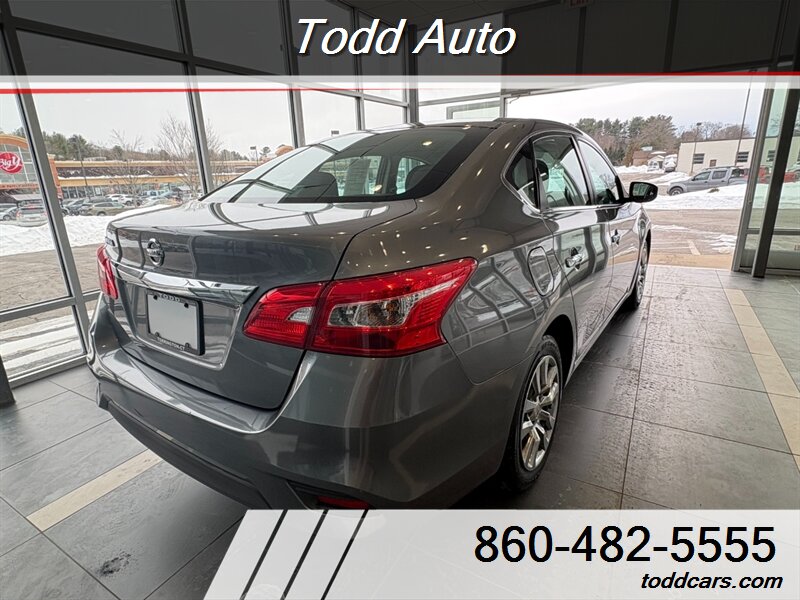 2018 Nissan Sentra S - Photo 4 - Torrington, CT 06790