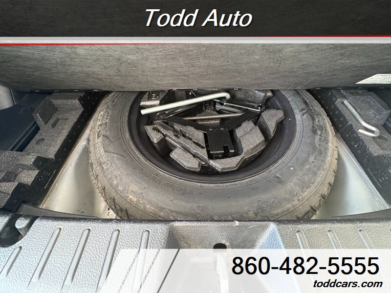 2014 Subaru XV Crosstrek 2.0i Limited - Photo 12 - Torrington, CT 06790