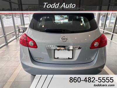2015 Nissan Rogue Select S   - Photo 4 - Torrington, CT 06790