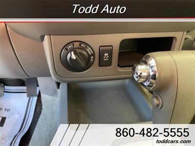 2013 Nissan Frontier SV   - Photo 11 - Torrington, CT 06790