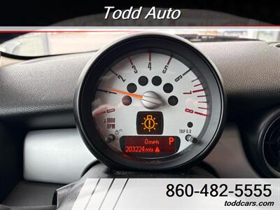 2012 MINI Cooper Hardtop   - Photo 15 - Torrington, CT 06790