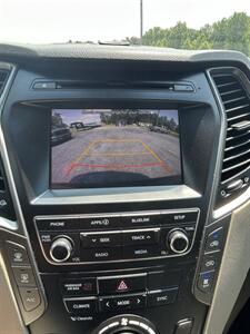 2019 Hyundai SANTA FE XL SE   - Photo 13 - Smithville, TN 37166