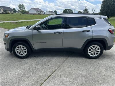 2021 Jeep Compass Sport   - Photo 2 - Smithville, TN 37166
