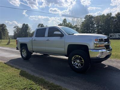 2018 Chevrolet Silverado 1500 LT   - Photo 3 - Smithville, TN 37166