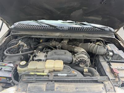 2001 Ford F-250 Super Duty XLT   - Photo 8 - Smithville, TN 37166