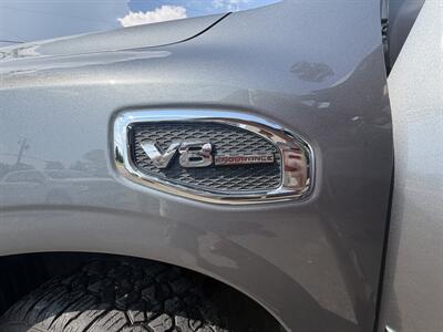 2017 Nissan Titan XD SV   - Photo 14 - Smithville, TN 37166