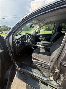 2017 Nissan Titan XD SV   - Photo 12 - Smithville, TN 37166
