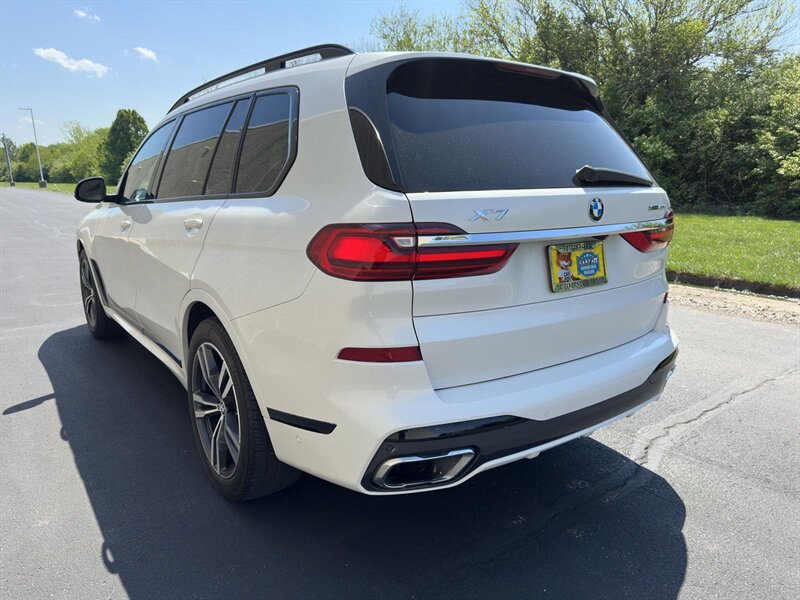 2022 BMW X7 xDrive40i - Photo 6 - Indianapolis, IN 46234
