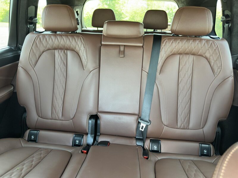 2022 BMW X7 xDrive40i - Photo 12 - Indianapolis, IN 46234