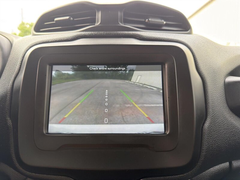 2020 Jeep Renegade Trailhawk - Photo 31 - Indianapolis, IN 46234