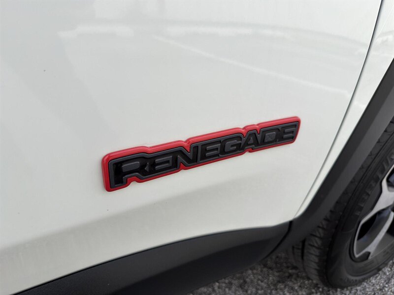 2020 Jeep Renegade Trailhawk - Photo 38 - Indianapolis, IN 46234