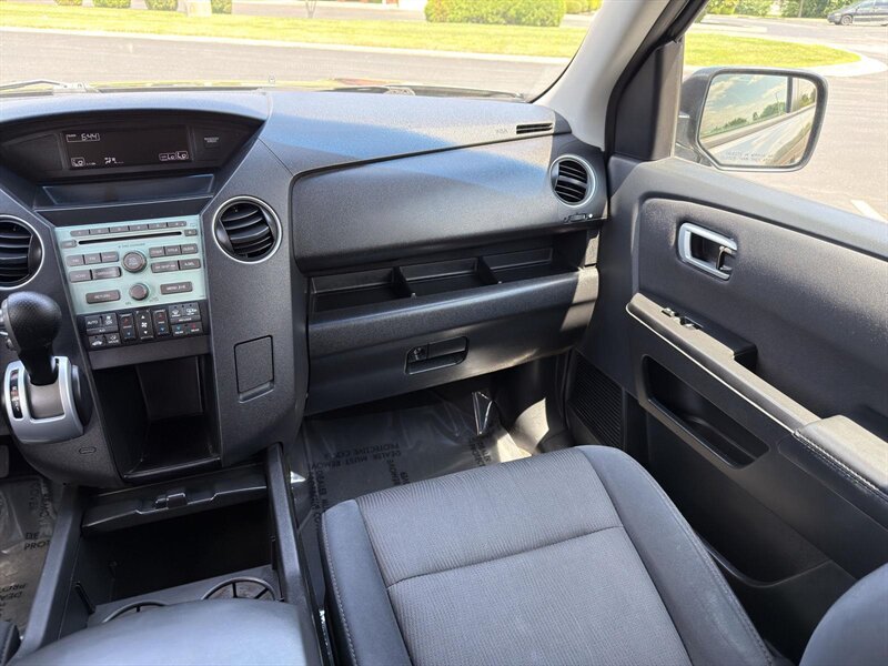 2010 Honda Pilot EX - Photo 9 - Indianapolis, IN 46234