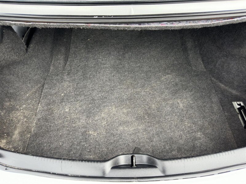 2019 Chrysler 300 Series S - Photo 14 - Indianapolis, IN 46234
