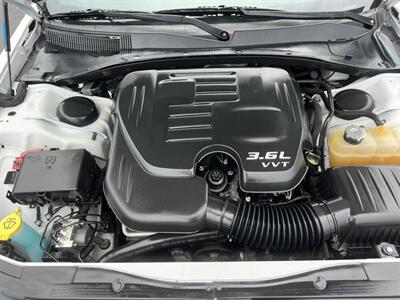 2019 Chrysler 300 Series S   - Photo 28 - Indianapolis, IN 46234