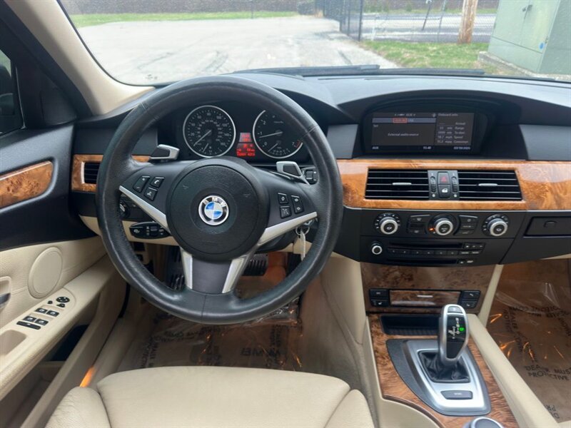 2008 BMW 550i - Photo 7 - Indianapolis, IN 46234