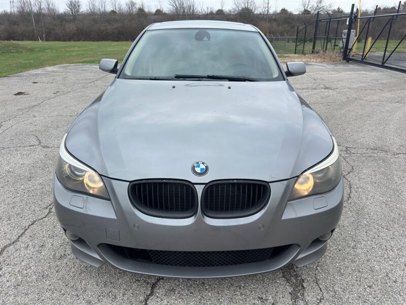 2008 BMW 550i - Photo 2 - Indianapolis, IN 46234