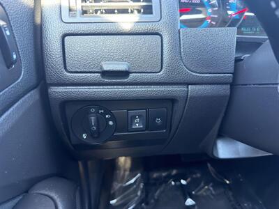 2012 Ford Fusion SE   - Photo 18 - Indianapolis, IN 46234