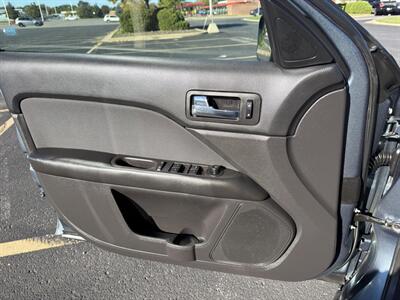 2012 Ford Fusion SE   - Photo 22 - Indianapolis, IN 46234